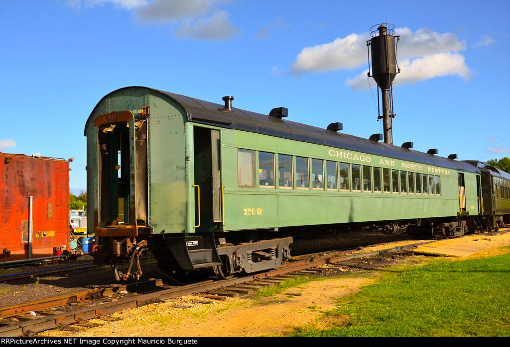 Chicago & North Western Lightweight Coach/Baggage